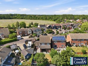 CHASE ROAD WEST- click for photo gallery